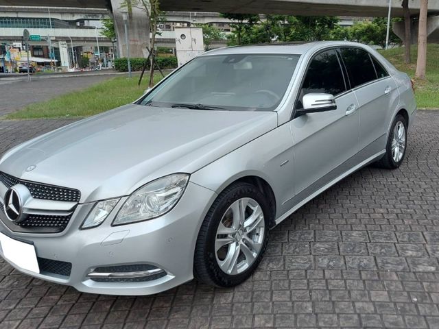 Mercedes-Benz/賓士   E-CLASS  E250  第5張相片