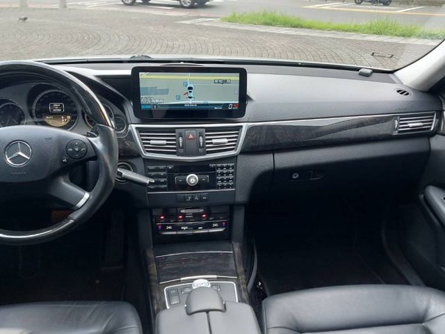 Mercedes-Benz/賓士   E-CLASS  E250  第11張相片