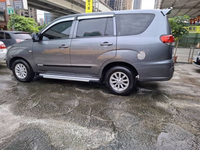 Mitsubishi  Zinger  第10張相片