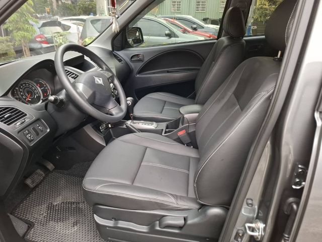 Mitsubishi  Zinger  第14張相片