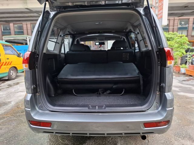 Mitsubishi  Zinger  第20張相片