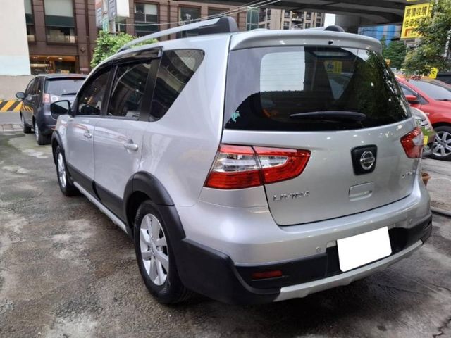 Nissan  Livina  第6張相片