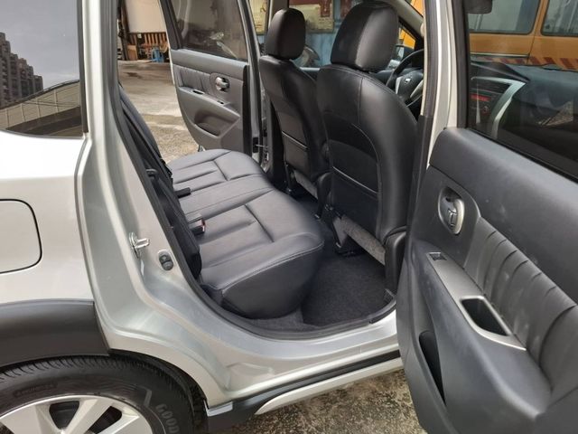 Nissan  Livina  第18張相片