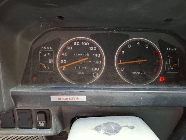 Mitsubishi  Delica  第15張相片