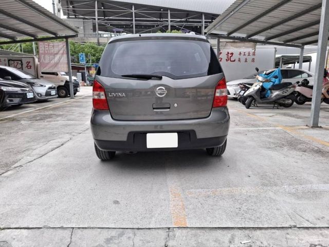 Nissan  Livina 2010年Livi  第6張相片