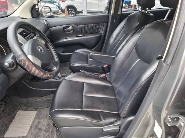Nissan  Livina 2010年Livi  第11張相片
