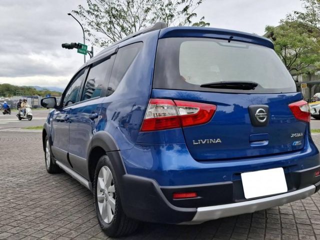Nissan  Livina  第8張相片