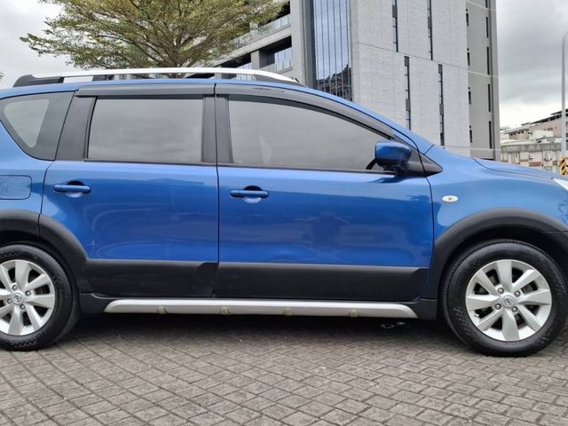 Nissan  Livina  第22張相片