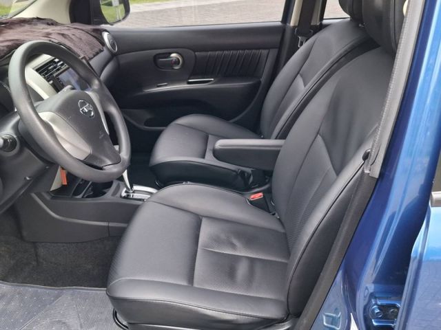 Nissan  Livina  第24張相片