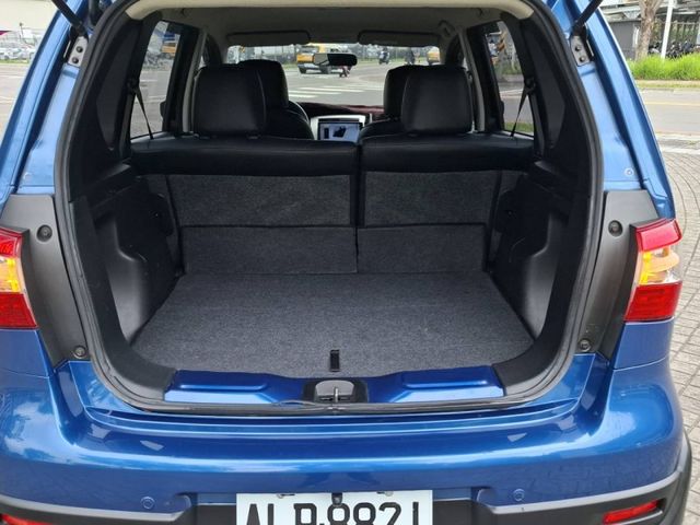 Nissan  Livina  第27張相片