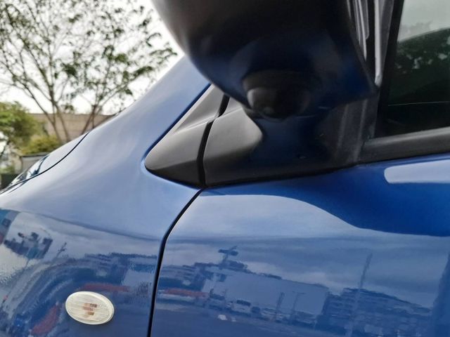 Nissan  Livina  第33張相片