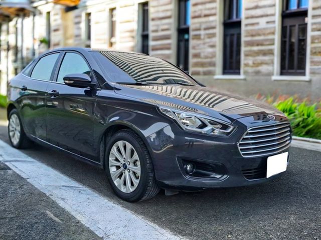 Ford/福特  Escort  第5張相片