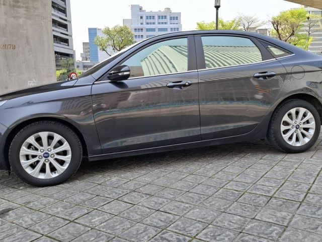 Ford/福特  Escort  第12張相片