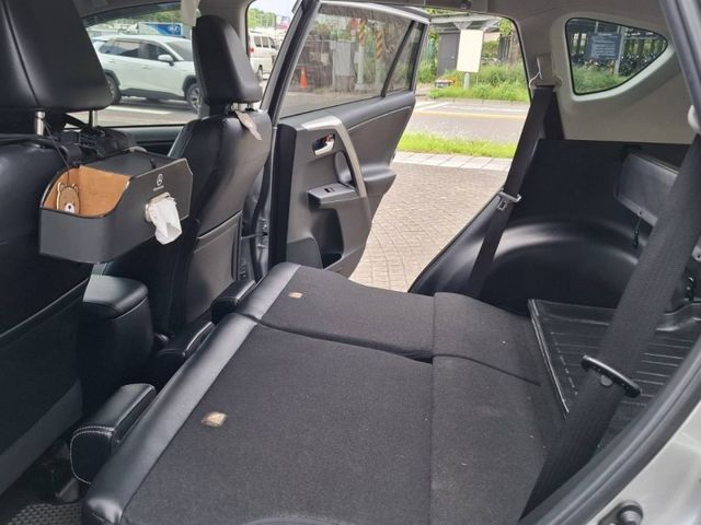 Toyota  RAV4 2018年 TOYOTA RA  第17張相片
