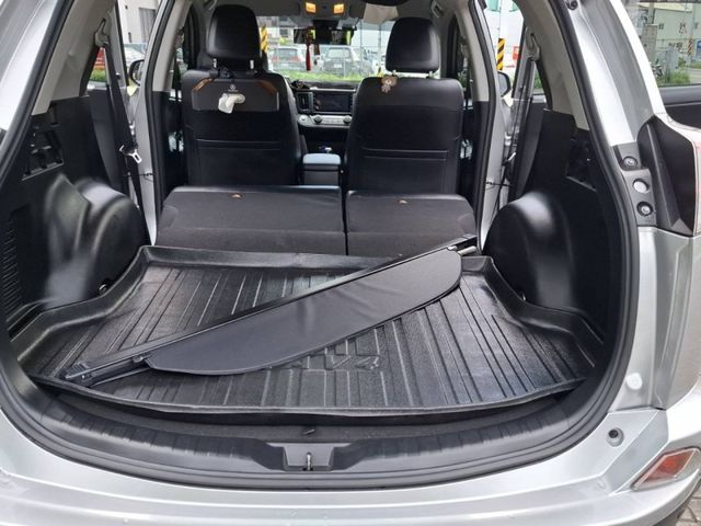 Toyota  RAV4 2018年 TOYOTA RA  第18張相片