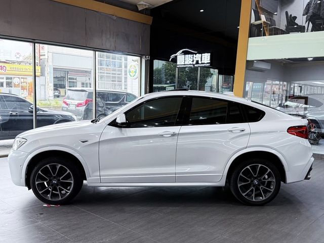 BMW/ 寶馬 X4 SERIES  第3張相片