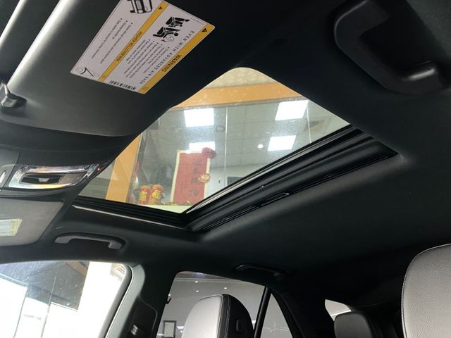 Mercedes-Benz/賓士 GLE350  第14張相片