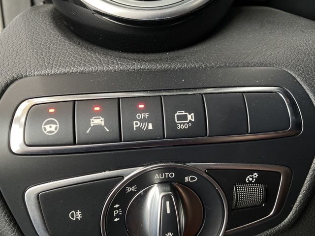 Mercedes-Benz/賓士 GLC300  第13張相片