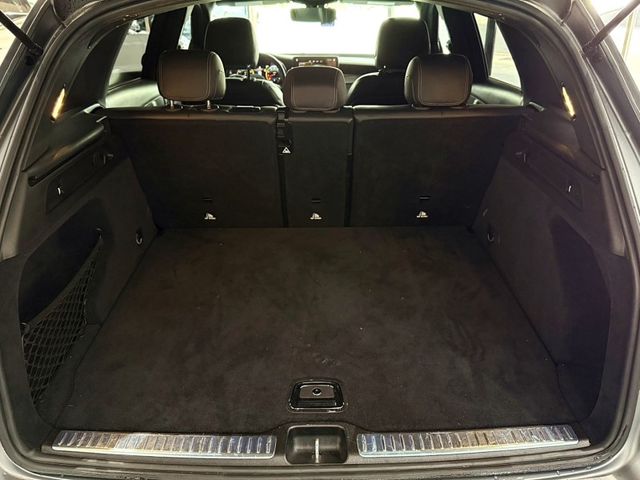 Mercedes-Benz/賓士 GLC300  第3張相片