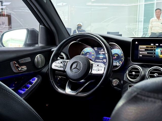 Mercedes-Benz/賓士 GLC300  第14張相片