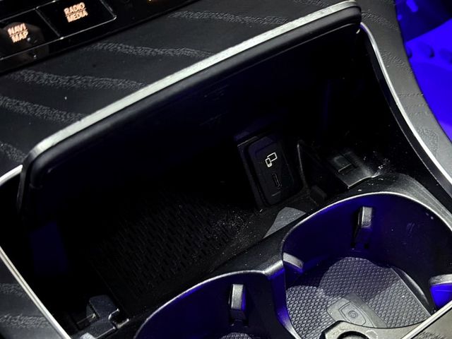 Mercedes-Benz/賓士 GLC300  第15張相片