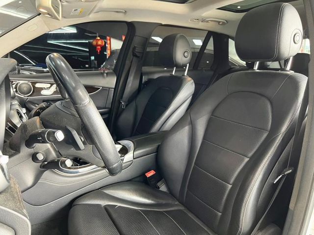 Mercedes-Benz/賓士 GLC300  第9張相片