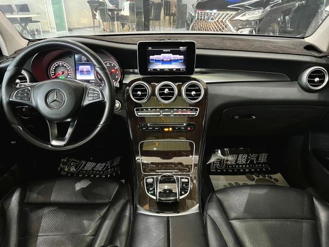 Mercedes-Benz/賓士 GLC300  第11張相片