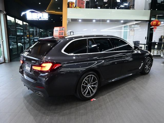 BMW/ 寶馬 520i M Sport  第21張相片