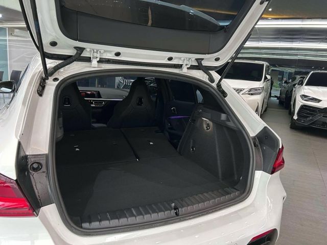 BMW/ 寶馬 118i 運動版  第3張相片
