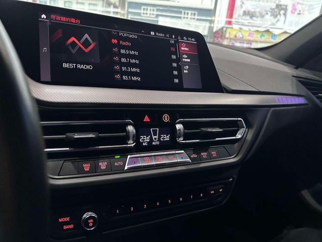 BMW/ 寶馬 118i 運動版  第27張相片
