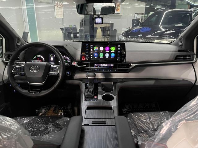 Toyota Sienna  第12張相片