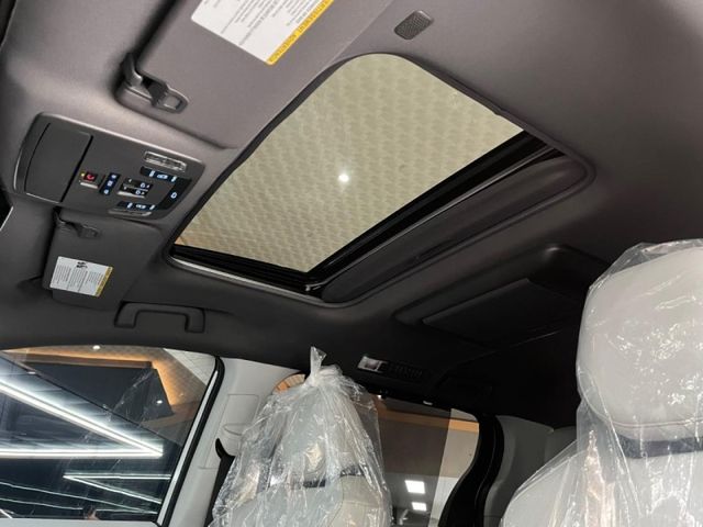 Toyota Sienna  第26張相片