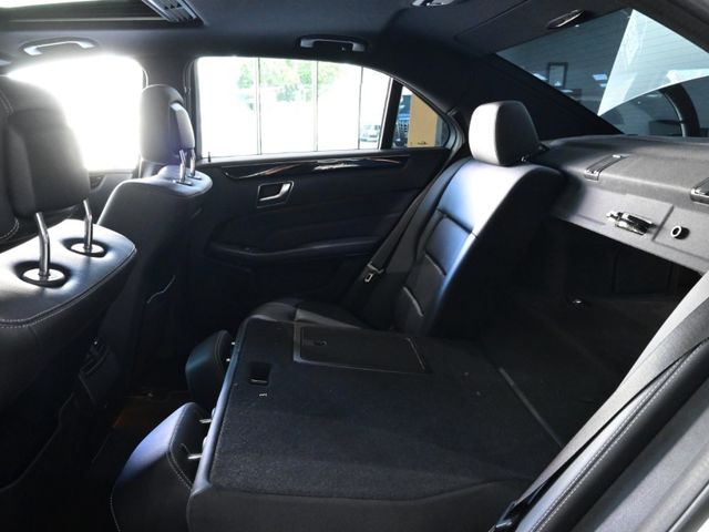 Mercedes-Benz/賓士 E-CLASS  第7張相片