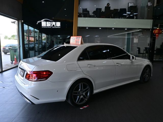 Mercedes-Benz/賓士 E-CLASS  第22張相片