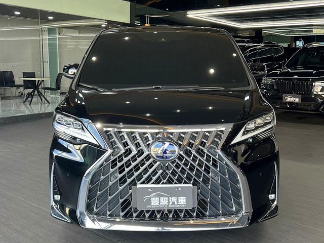 Lexus LM  第5張相片
