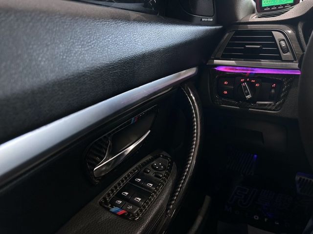 BMW/ 寶馬 335i GT  第19張相片
