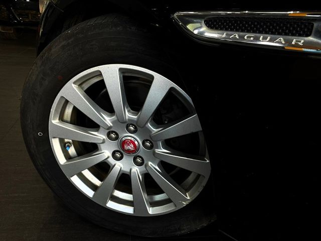 Jaguar XF  第22張相片