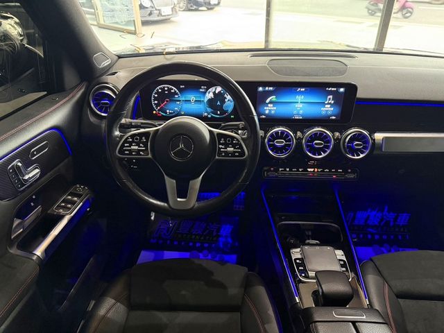 Mercedes-Benz/賓士   GLB-CLASS  第10張相片