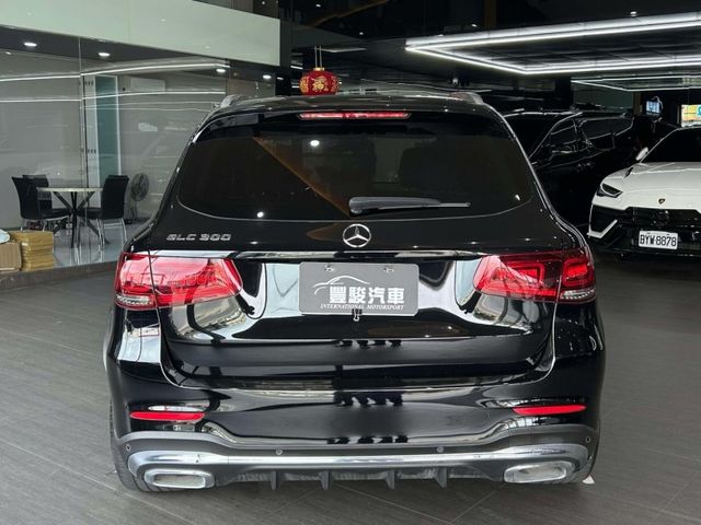 Mercedes-Benz/賓士 GLC300  第4張相片