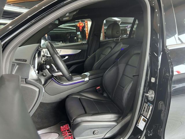 Mercedes-Benz/賓士 GLC300  第15張相片