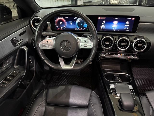 Mercedes-Benz/賓士 CLA250  第9張相片