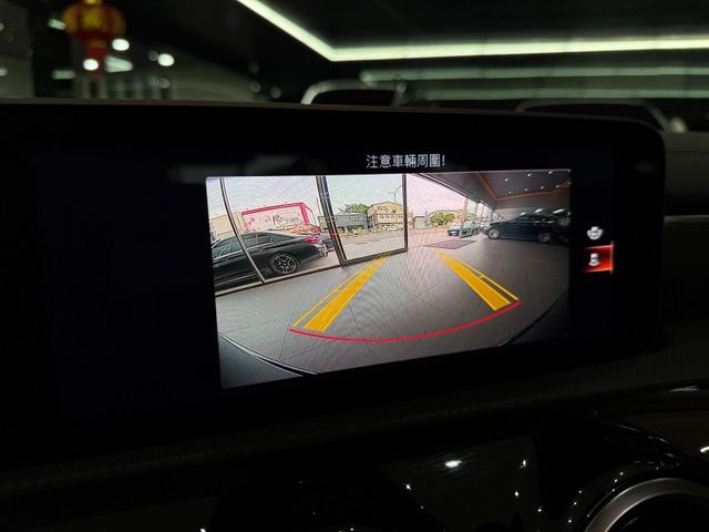 Mercedes-Benz/賓士 CLA250  第12張相片