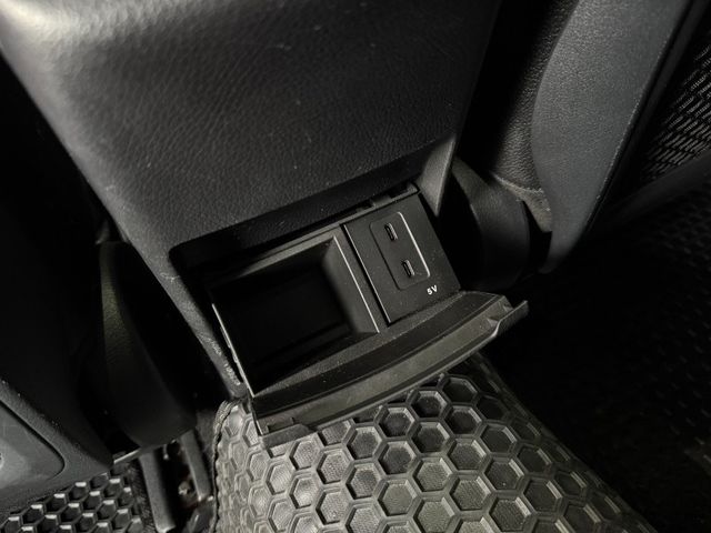 Mercedes-Benz/賓士 CLA250  第16張相片