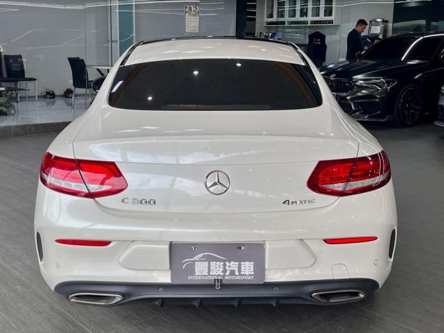 Mercedes-Benz/賓士 C300  第5張相片