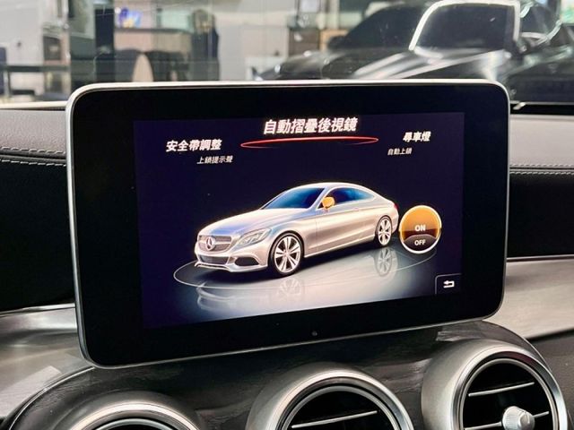 Mercedes-Benz/賓士 C300  第15張相片