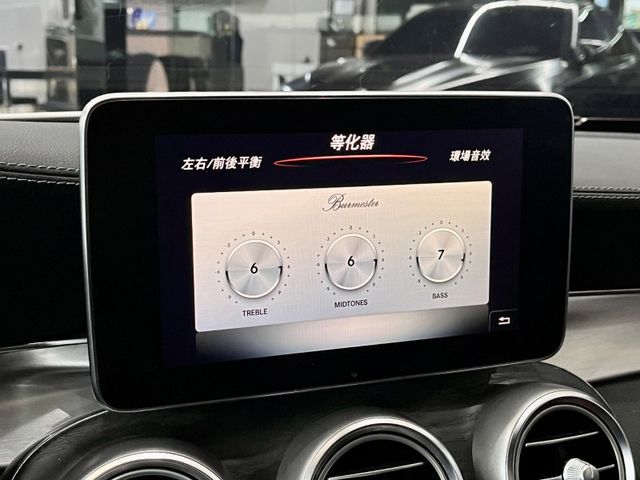 Mercedes-Benz/賓士 C300  第16張相片