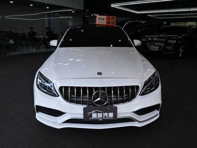 Mercedes-Benz/賓士 C300  第21張相片