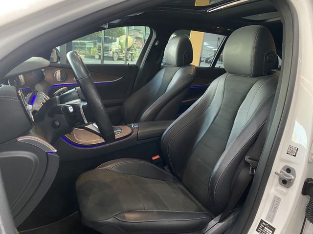 Mercedes-Benz/賓士 E-CLASS  第6張相片