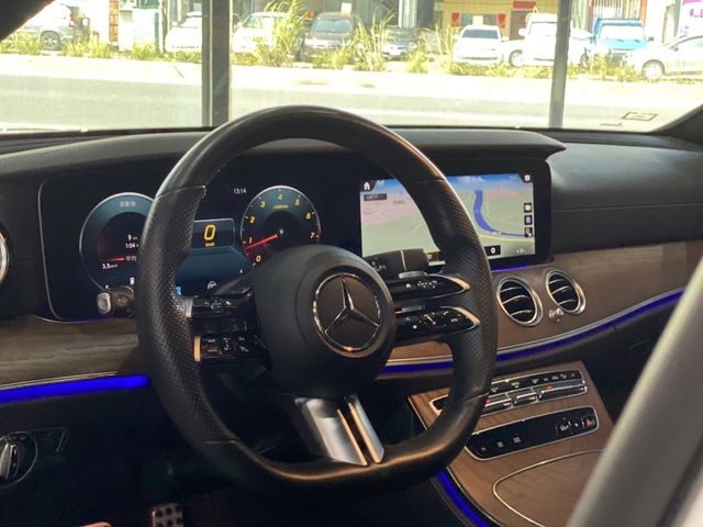 Mercedes-Benz/賓士 E-CLASS  第10張相片