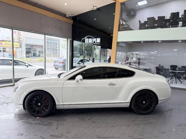 Bentley  Continental GT  第3張相片